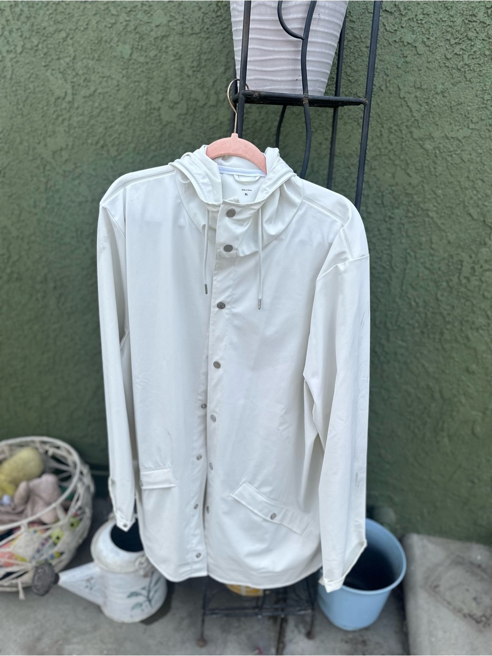 Rains White Coat with hood Accent - Picture 13 of 13